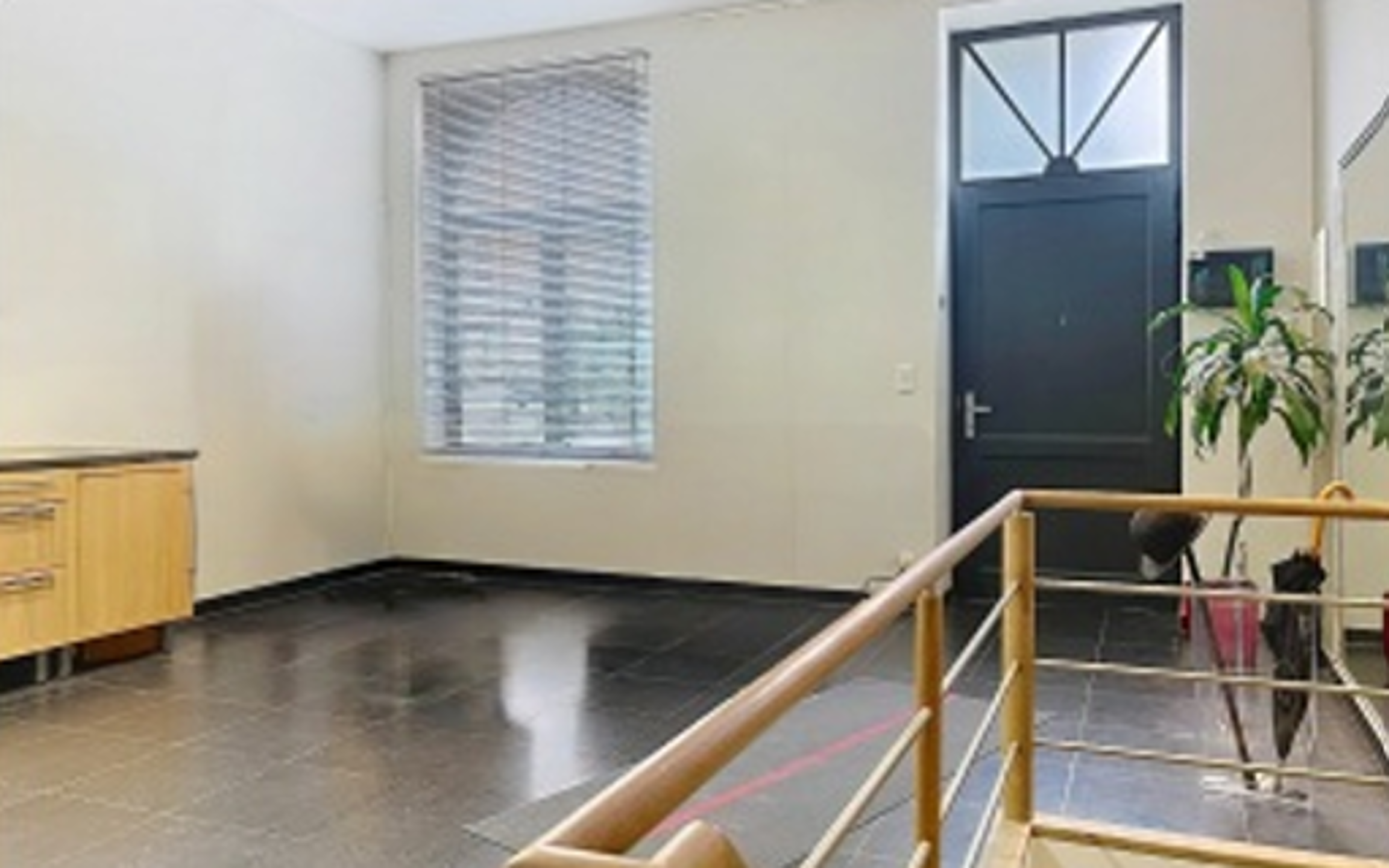 Kantoor of handelsruimte ±60 m² in Vorst - foto 4