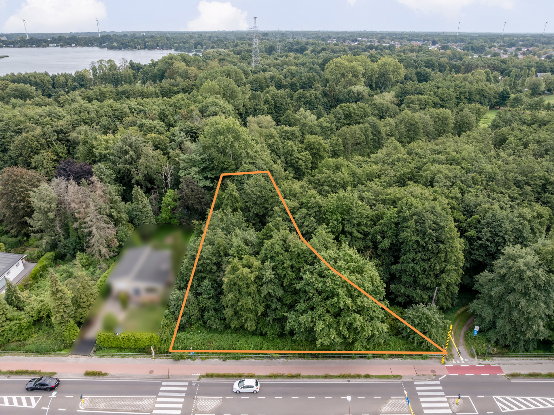 Zeer ruime en leuke bouwgrond van 1633 m² met groenzichten - foto 3