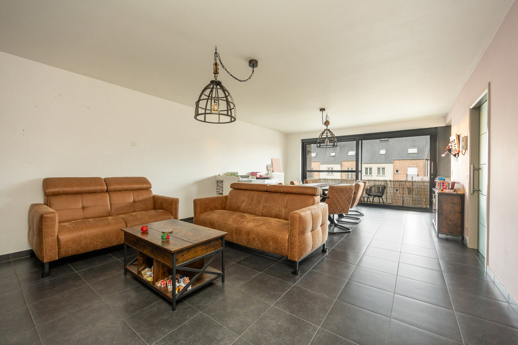 Appartement met 3 slaapkamers en overdekte parkeerplaats - foto 2