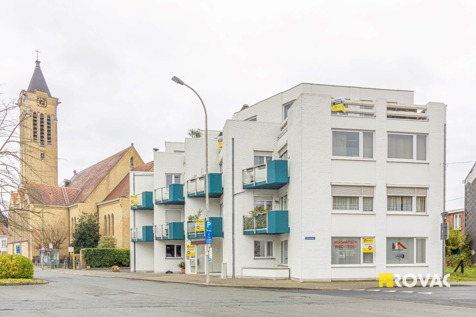 Zeer verzorgd éénslaapkamer appartement met zeer ruim terras nabij het centrum van Roeselare - foto 1