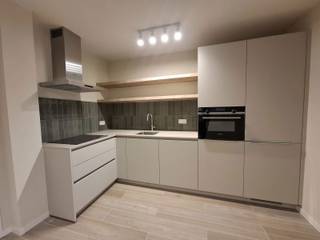 Volledig gerenoveerde luxe appartement met ‘state-of-art’ afwerking en veel lichtinval te Antwerpen-centrum in de levendige wijk tussen...