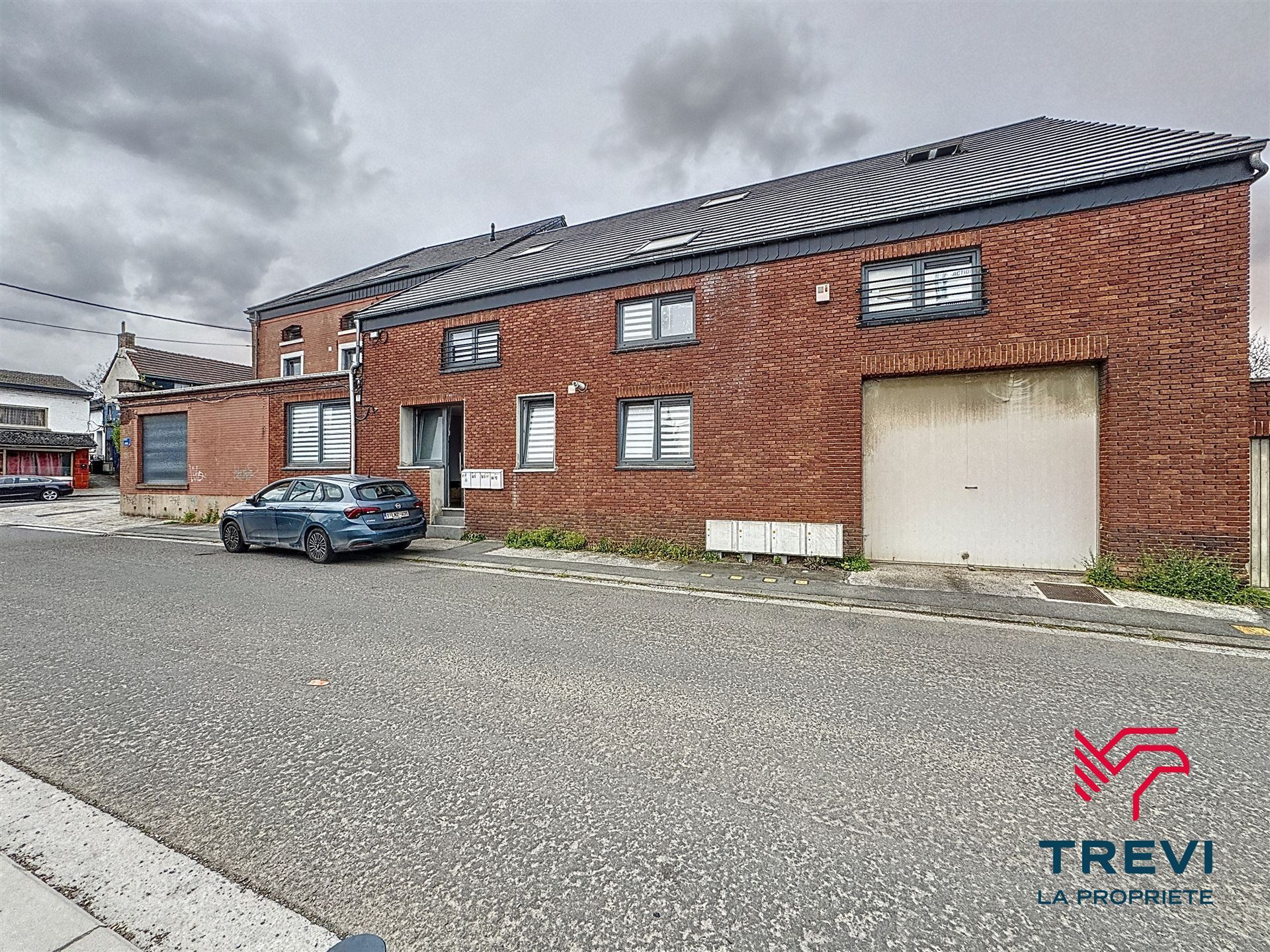 ENSEMBLE IMMOBILLIER 12 UNITES - photo 2