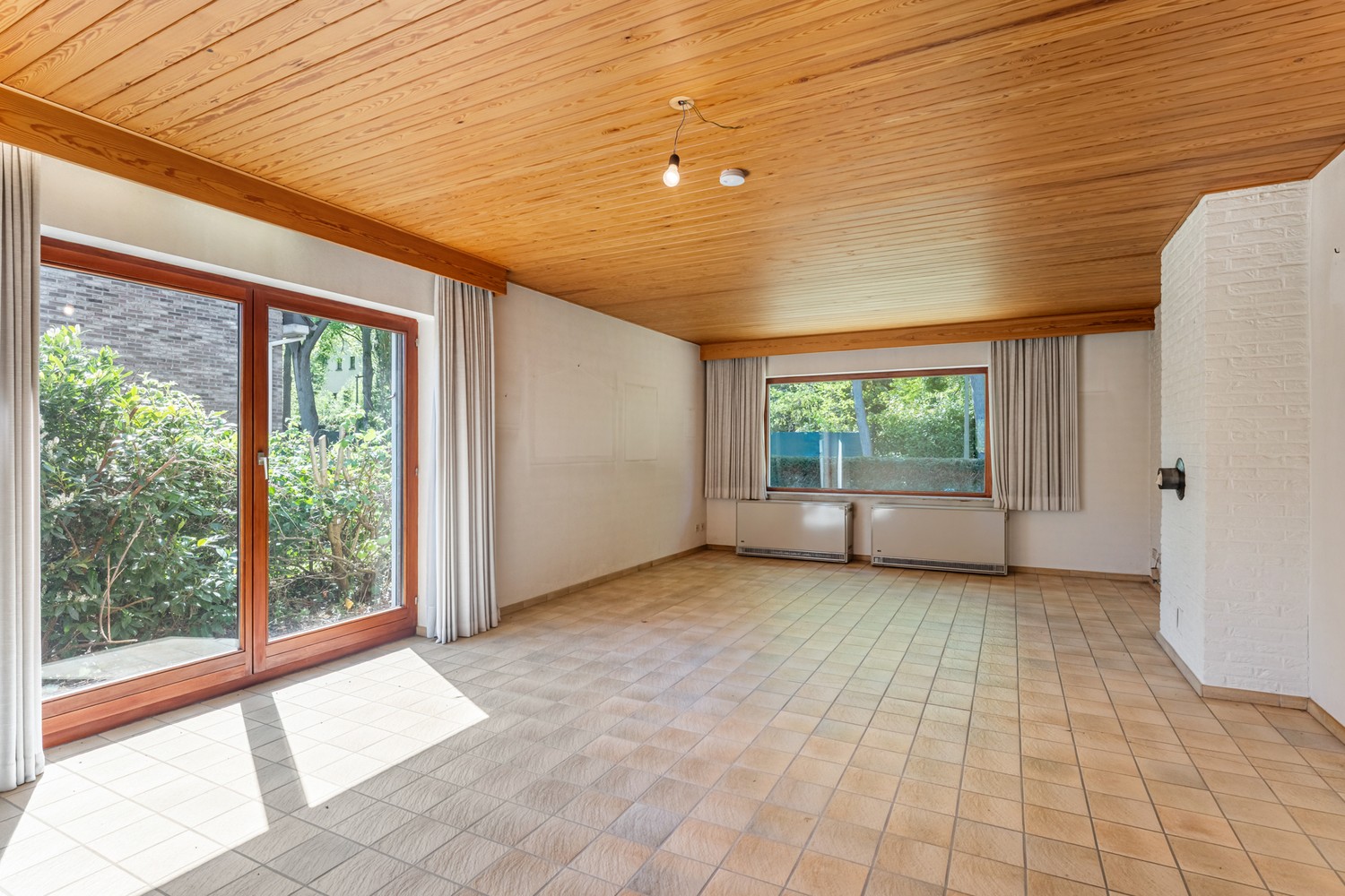 Vrijstaande woning met 4 slaapkamers en een garage op een perceel van 10a 29ca omgeven door groen en op het einde van een doodlopende straat te Oud-Heverlee! - foto 5