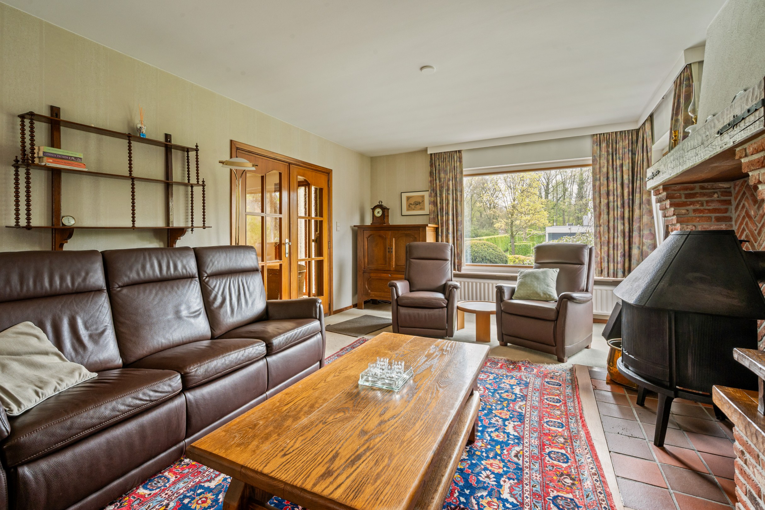 Prachtig gelegen woning met 3 slaapkamers en garage op perceel van 1450m². - foto 5