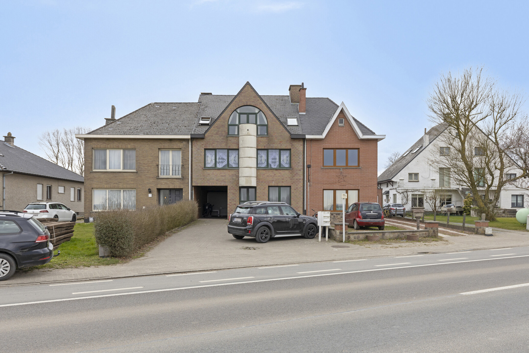 Gelijkvloers appartement met 2 slaapkamers, tuin en terras - foto 2