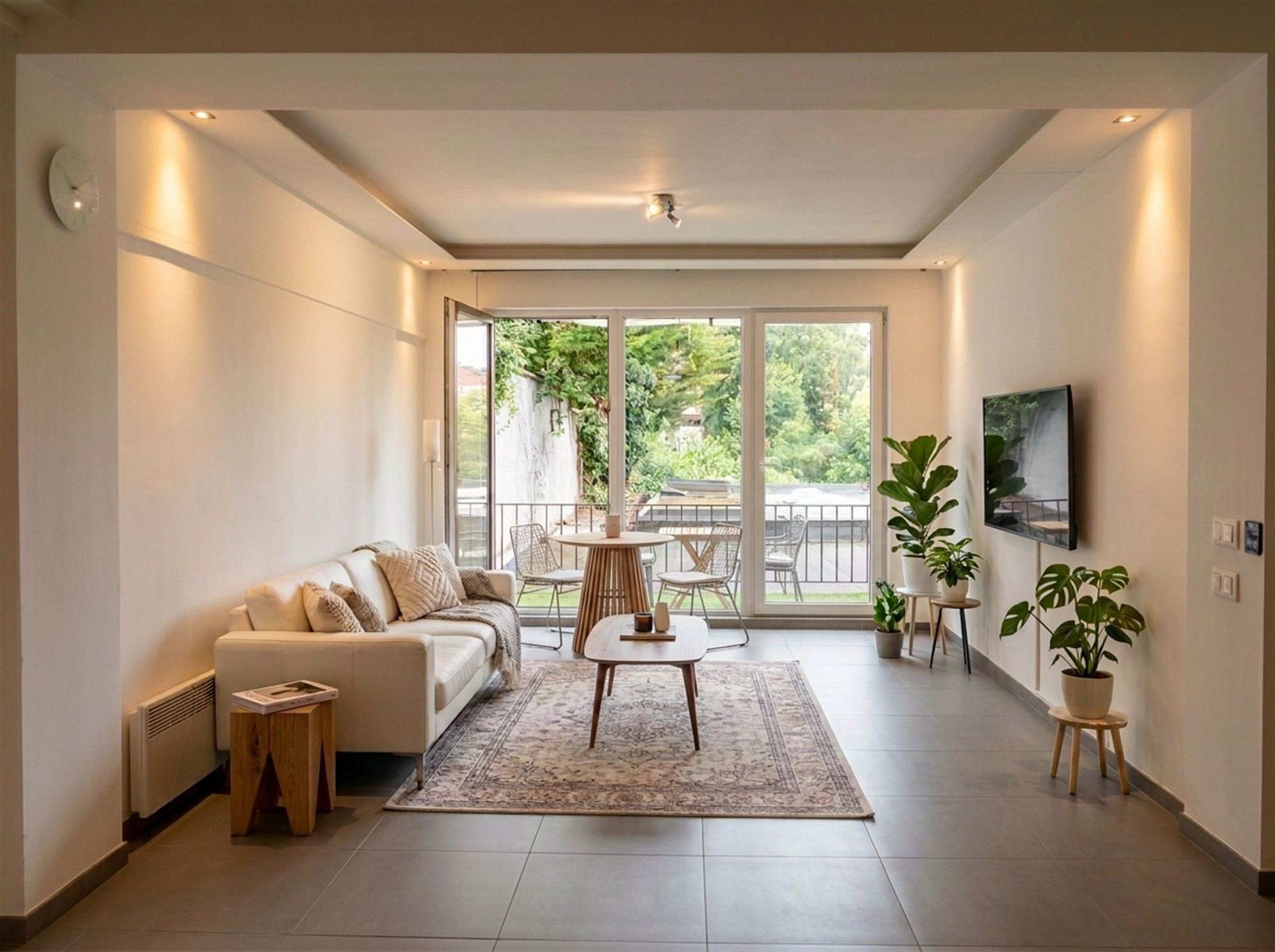 Ruime appartement met zalig terras nabij Centraal Station. - foto 4