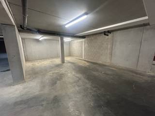 Staanplaats te huur in Zonnebeke<br /><br />onmiddellijk vrij<br /><br />€15/maand