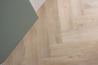 Ontdek dit volledig gerenoveerde studentenpand met 9 hoogwaardige kamers, ideaal gelegen in het centrum van Leuven in het Nieuw kwartier. Het...