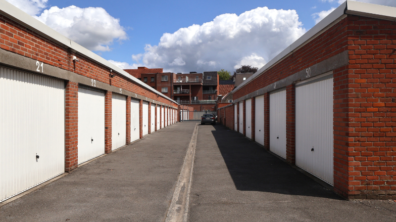 Garage for sale in Roeselare - photo 1