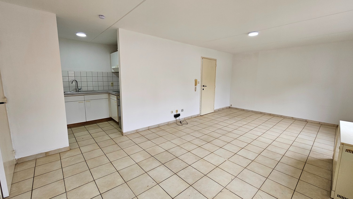 Appartement te huur in Genk met 1 slaapkamer - foto 3
