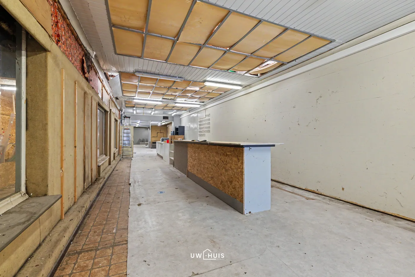 Magazijn, showroom of garage met instapklare duplex - foto 4