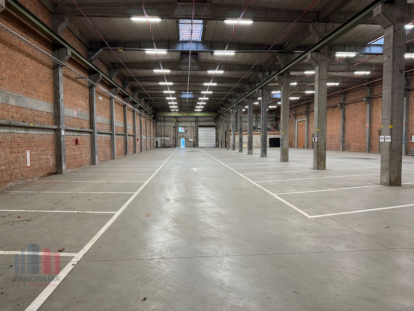 6,543 m² warehouse with loading dock for rent along E17 - photo 4