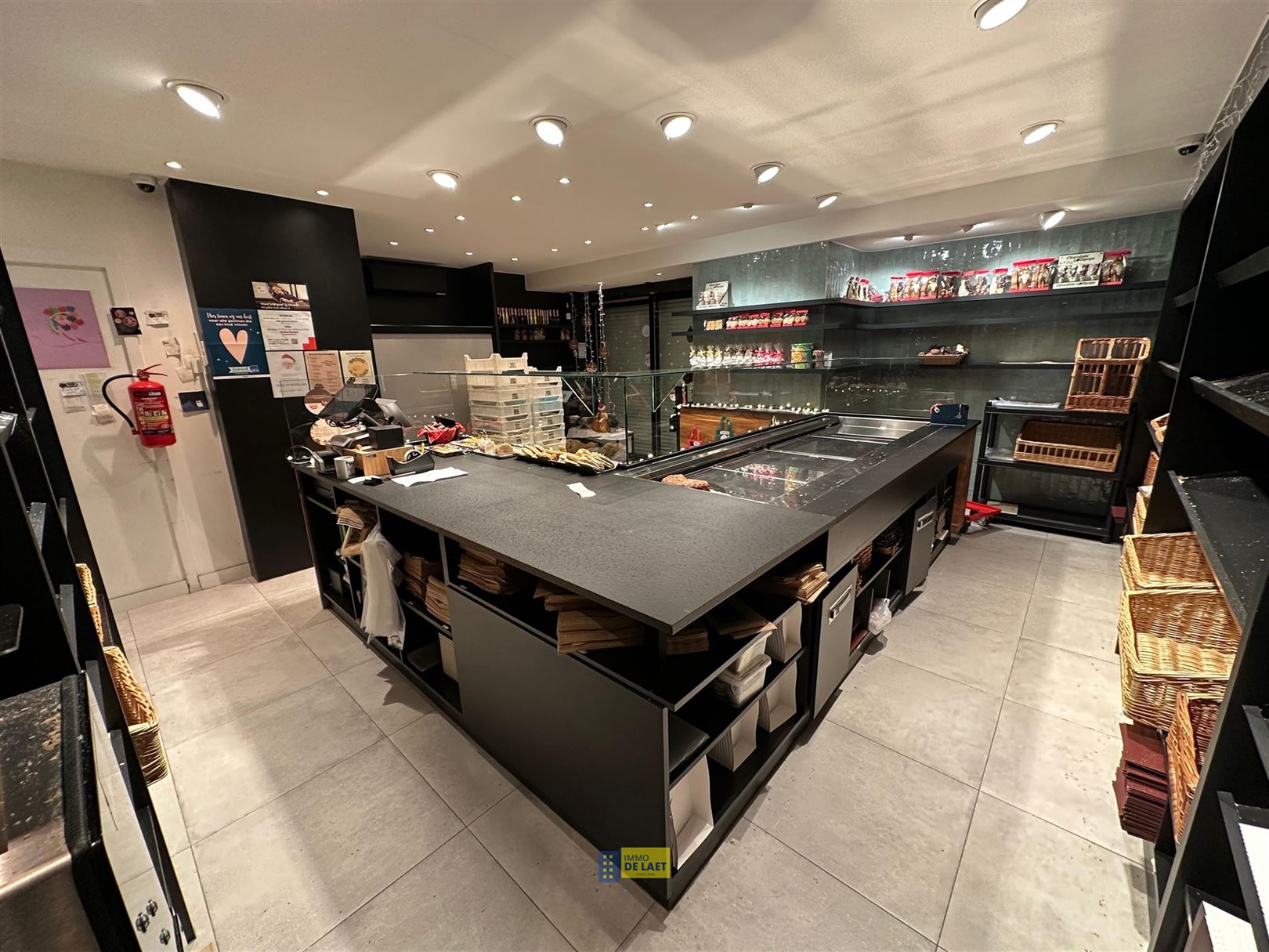 Gunstig gelegen, ruim handelspand met woonst - foto 4