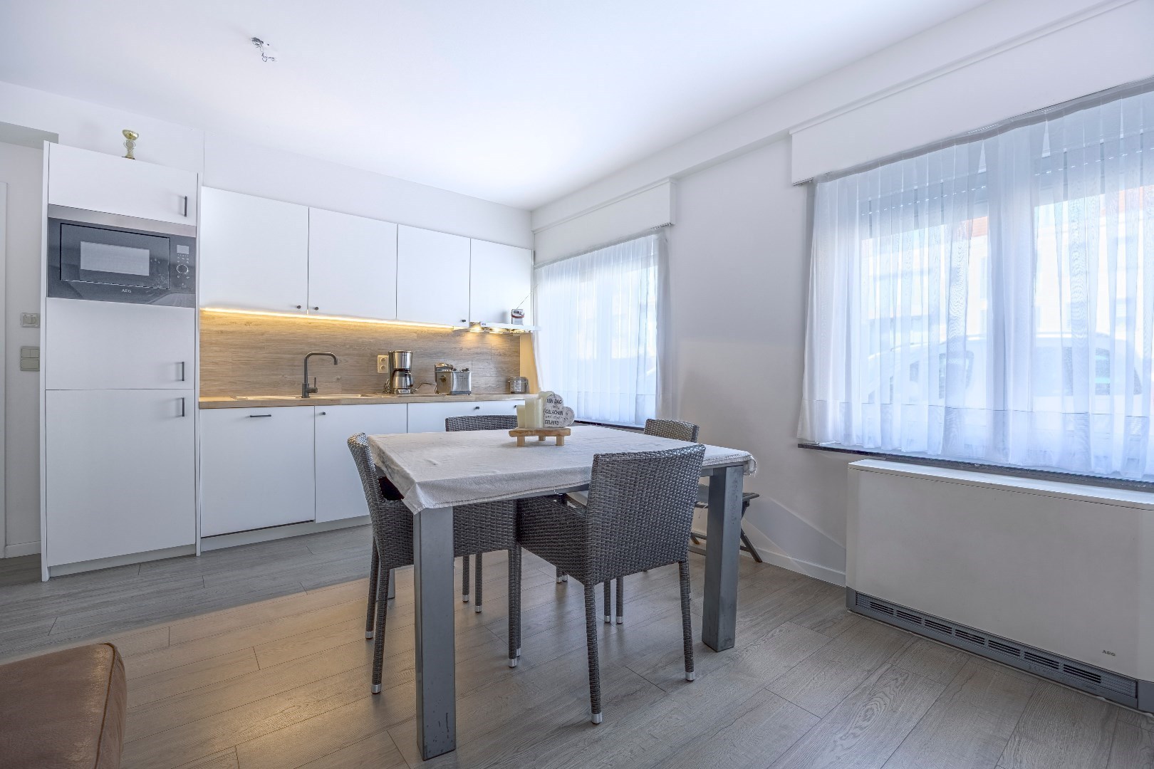 Instapklaar tweeslaapkamerappartement vlakbij de zeedijk. - foto 4