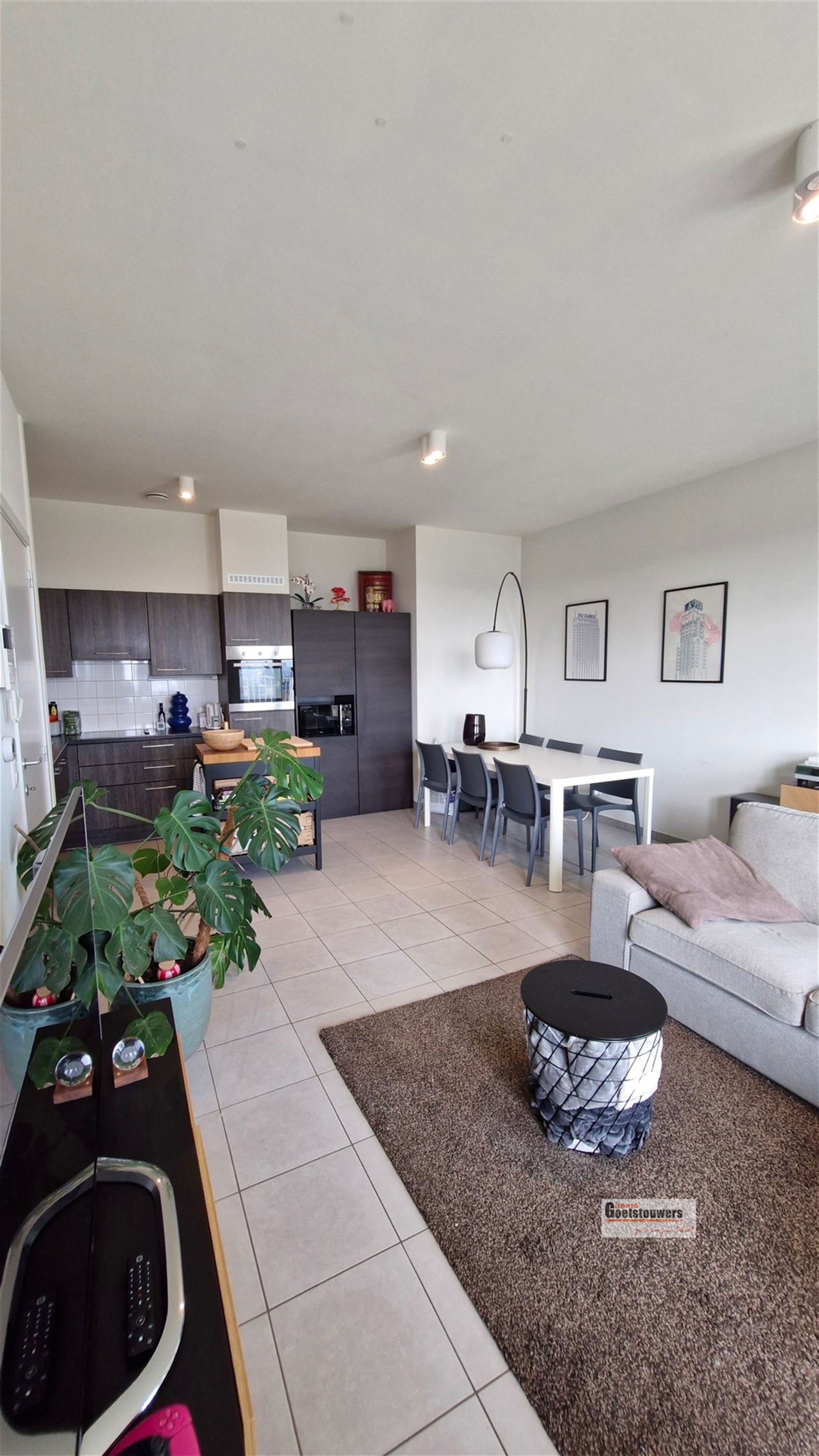 Appartement op de 10de verd met 2slpks en terras - foto 2