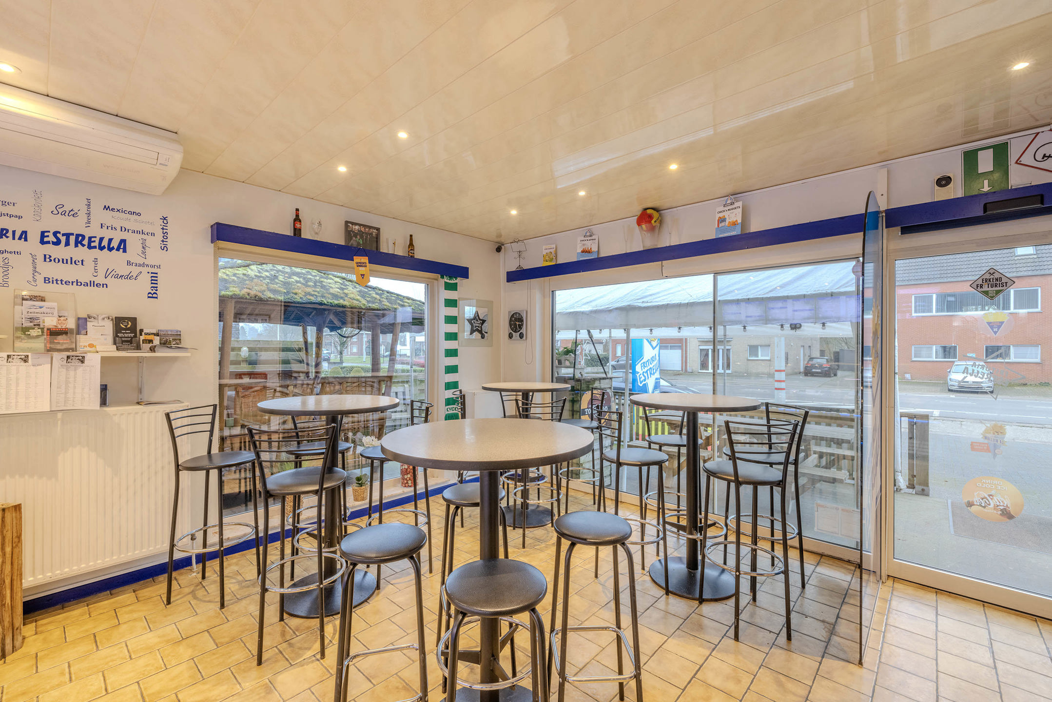 Commercial à vendre à Malle - photo 3