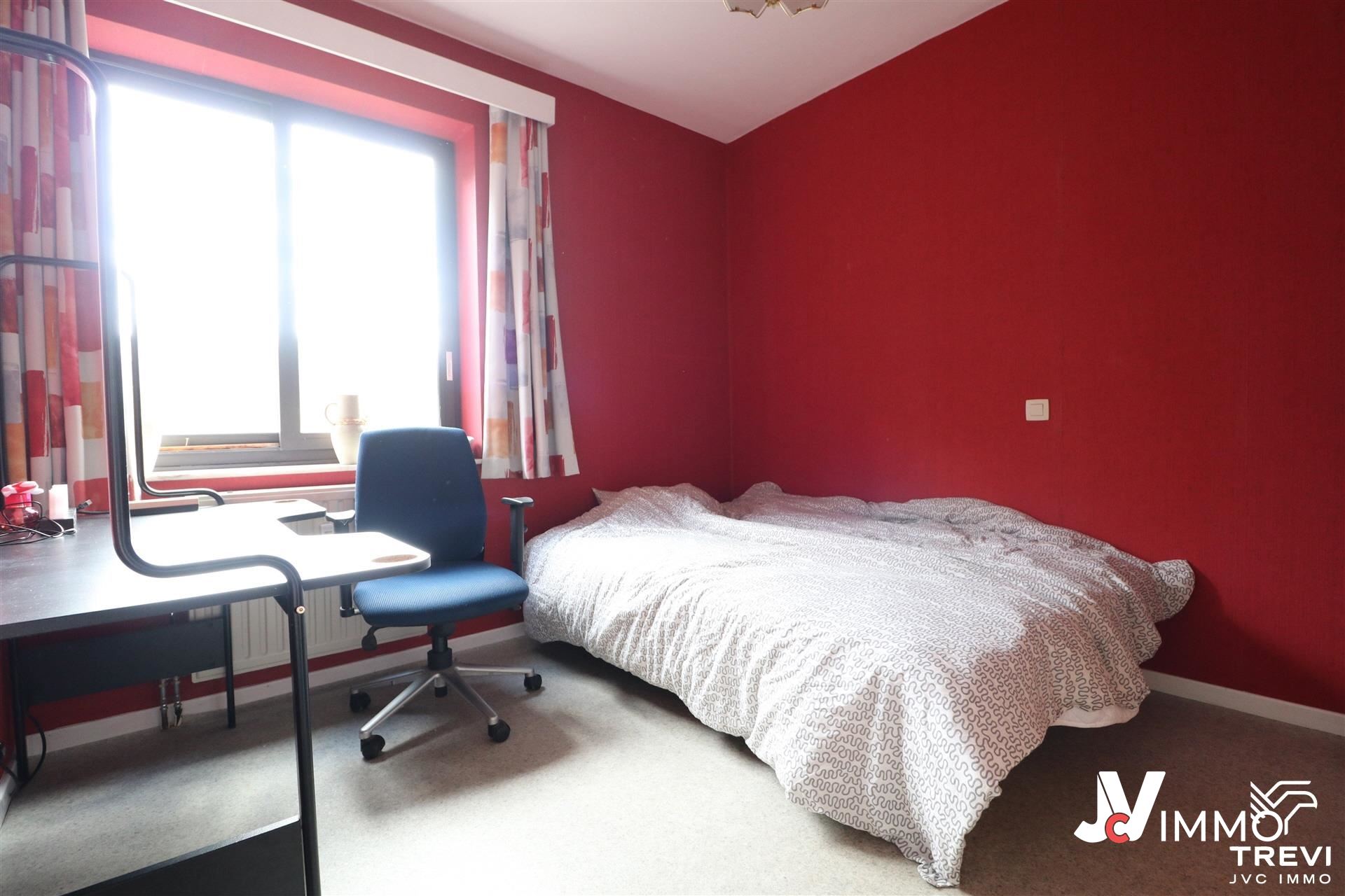 Apartment for rent in Waremme with 3 bedrooms - photo 5