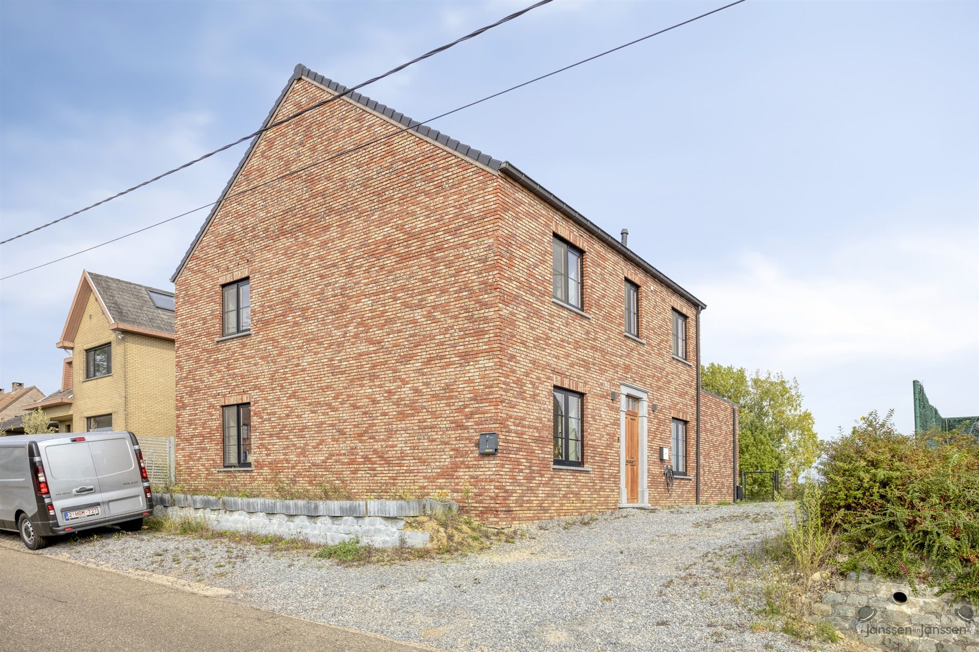 Gerenoveerde energiezuinige woning in het landelijke Budingen - foto 1