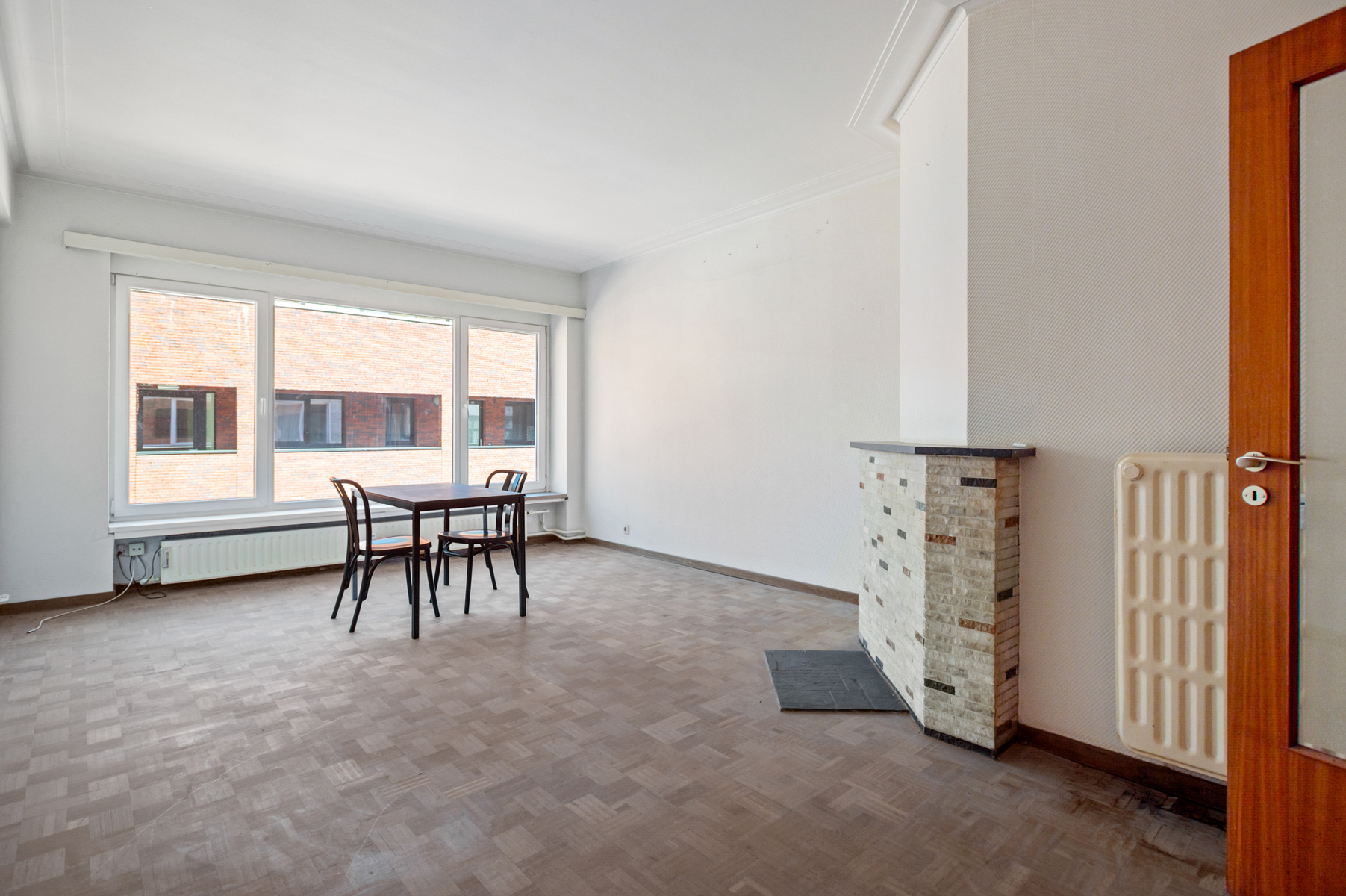 Op te frissen 1-slaapkamerappartement met licht &amp; ruimte - foto 3