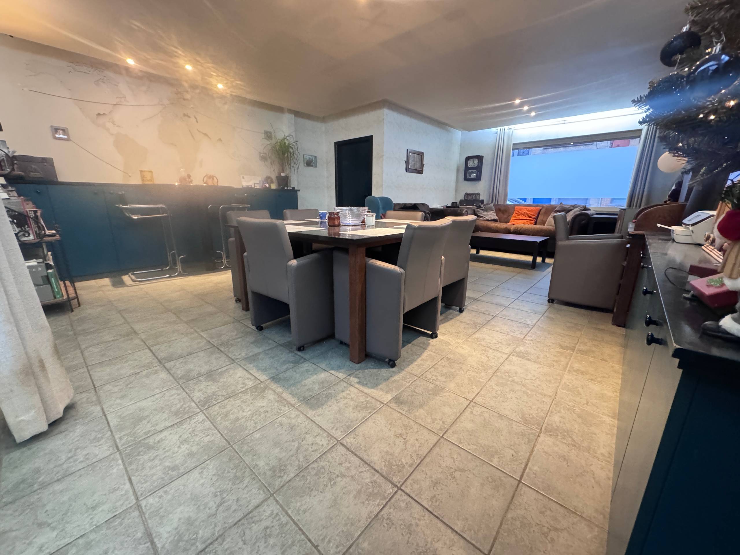 Wevelgem-Instapklare woning met 4 slaapkamers, tuin + garage - foto 3