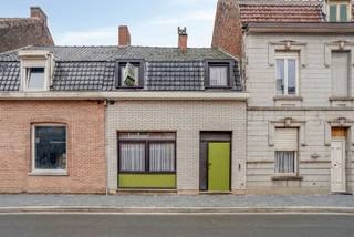 Deze te renoveren stadswoning met twee slaapkamers en een gezellige zuidgerichte stadstuin ligt op wandelafstand van het stadscentrum.De woning is...