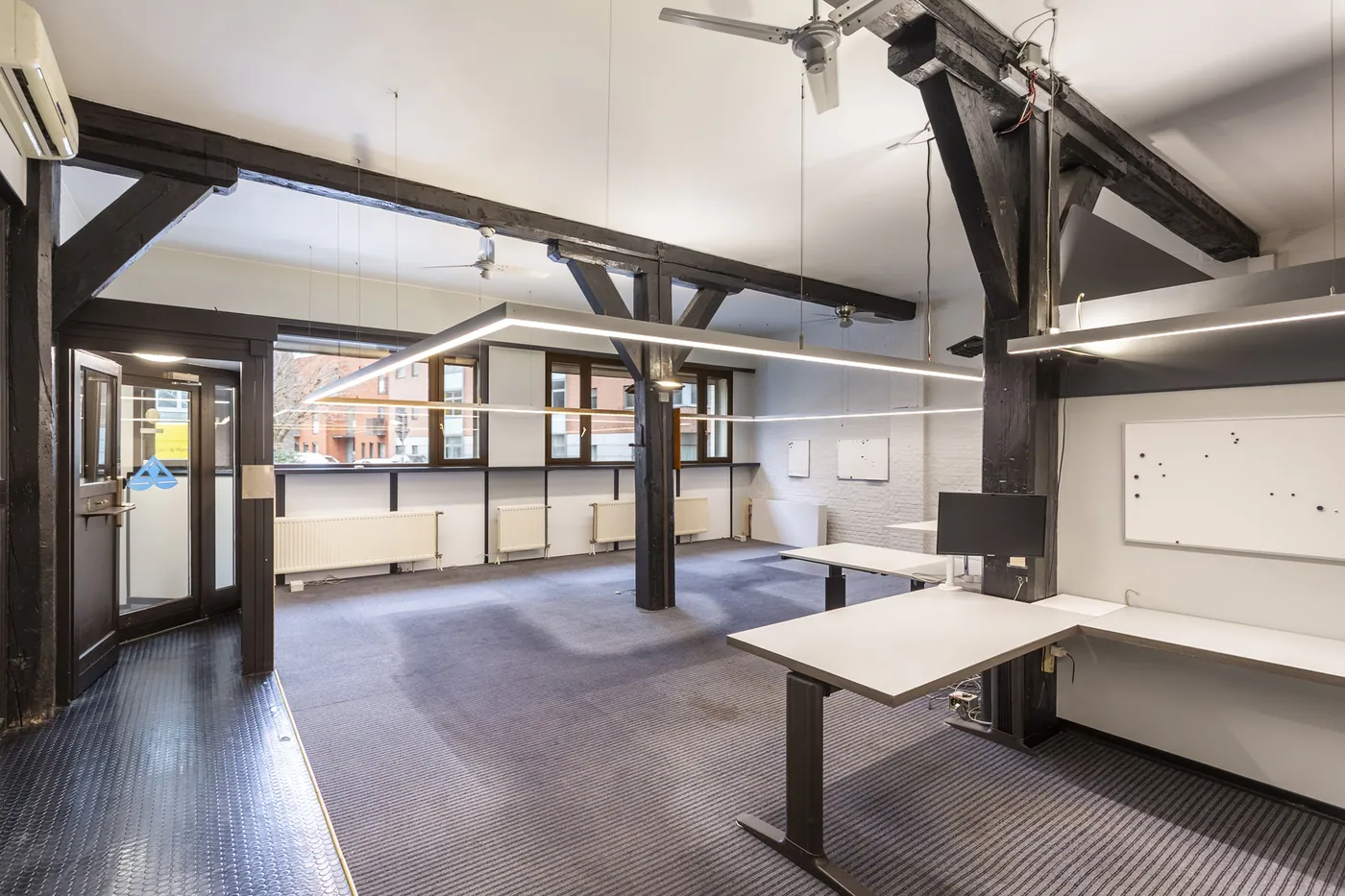 Gelijkvloerse kantoorruimte op toplocatie! - foto 4