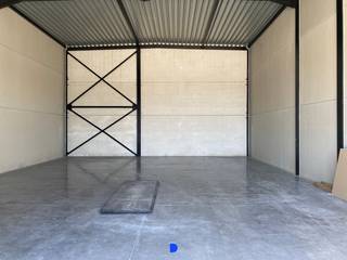 Interessante kmo-unit in bedrijvenpark Hexahub op een toplocatie vlakbij de autosnelweg E403.Het betreft unit B.3 met een oppervlakte van 178m².De...