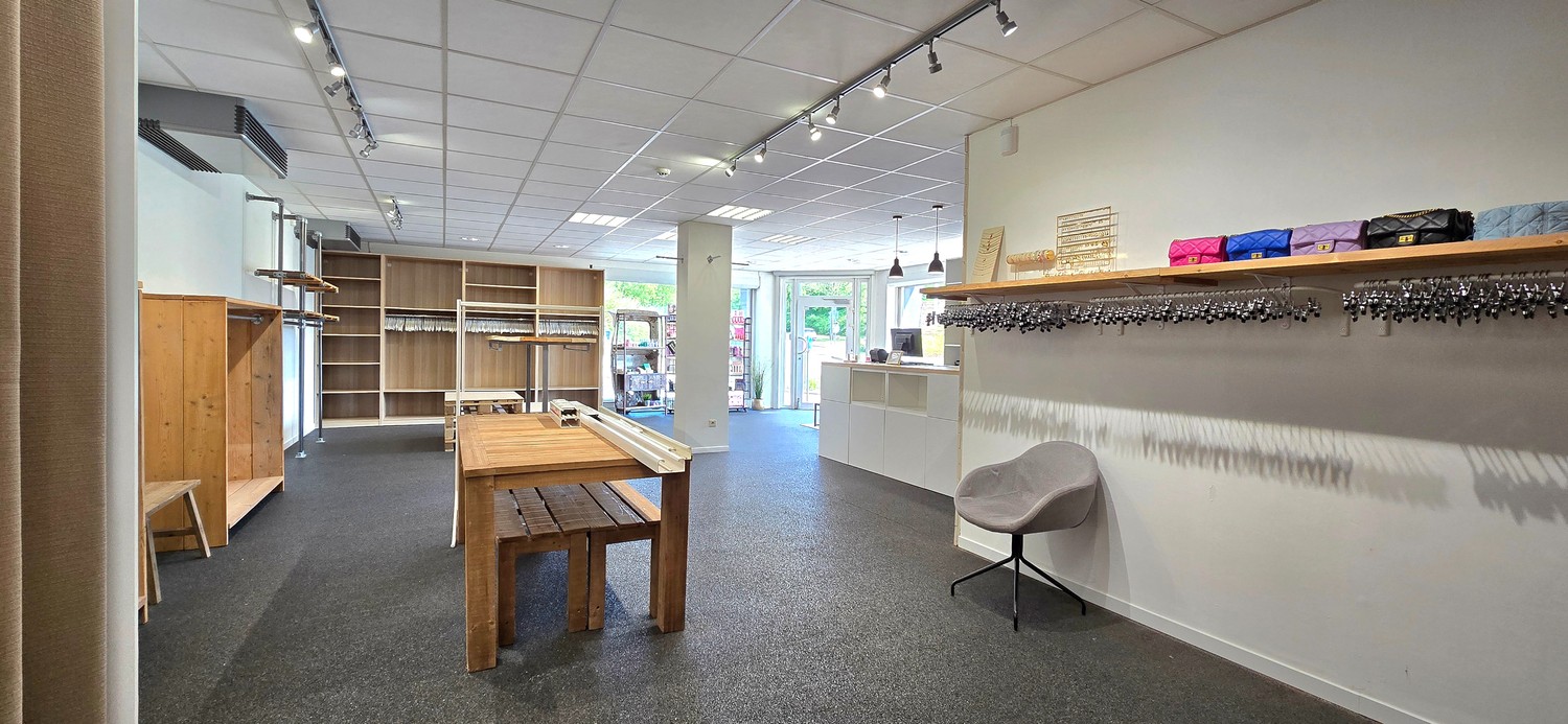 Commercieel te koop in Lummen met 2 slaapkamers - foto 5