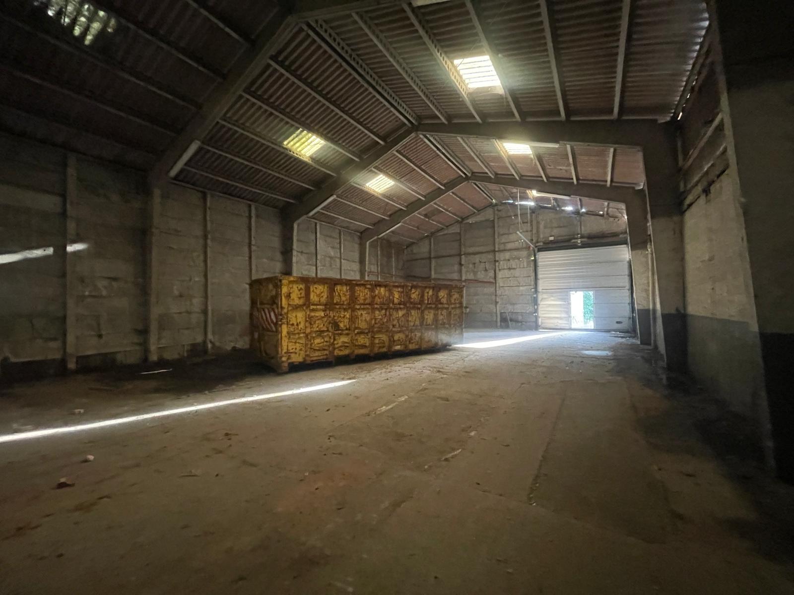 Geluwe - Halfopen woning met garage + 3 loodsen op 3802m² - foto 3