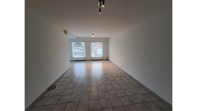 Een rustig gelegen gelijkvloers appartement met garage - foto 4