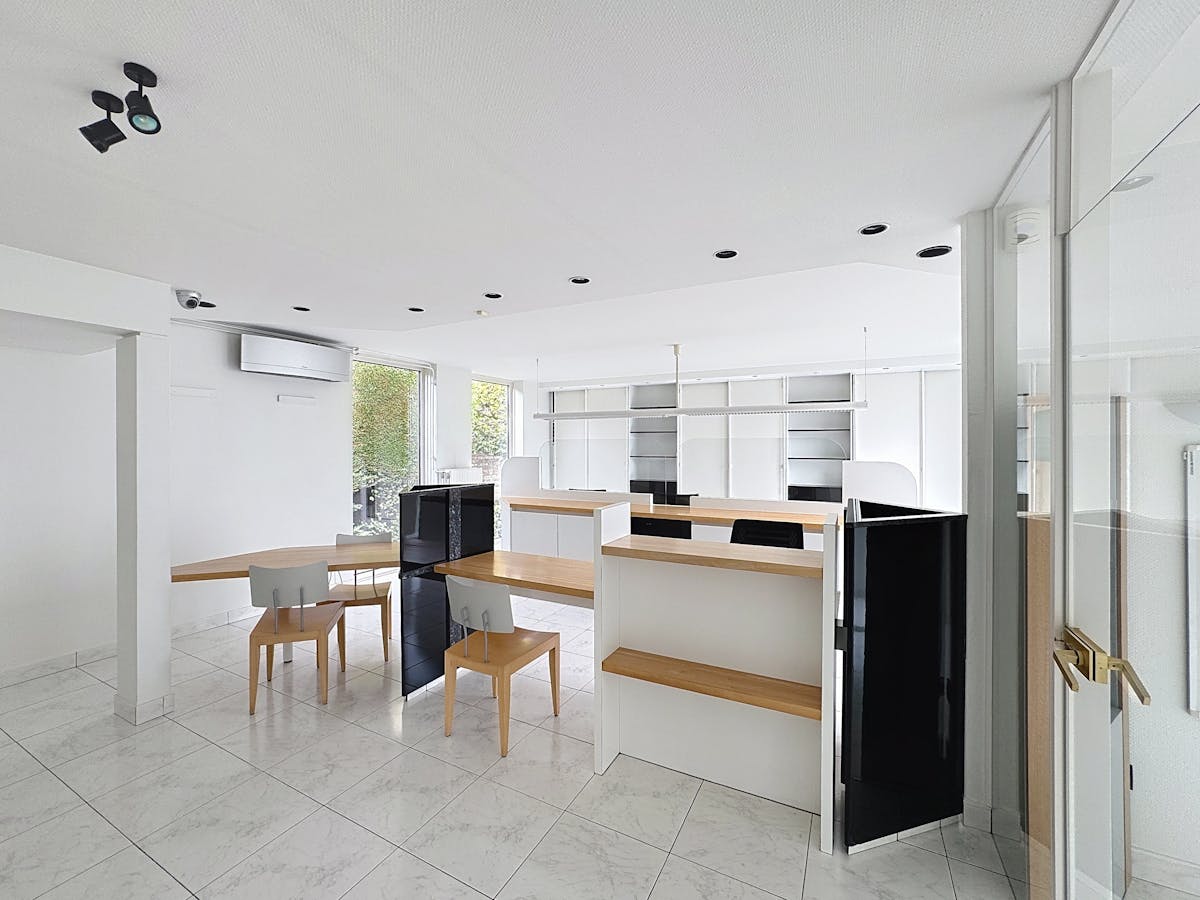 Office for rent near E40 in Gistel - photo 1