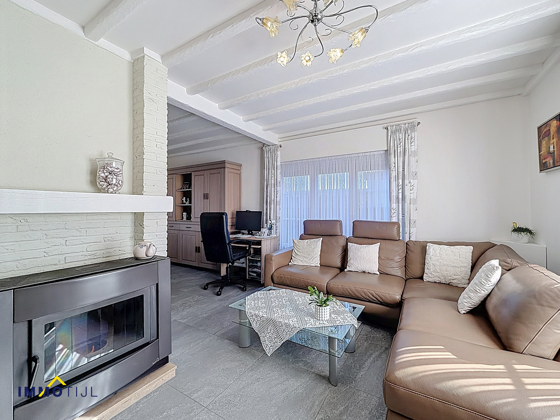 Centraal gelegen gezinswoning met tuin en garage! - foto 4