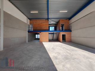 Nieuwe KMO-unit met een oppervlakte van 223 m² in combinatie met een mezzanine te huur. De unit maakt deel uit van de nieuwe KMO-ontwikkeling...