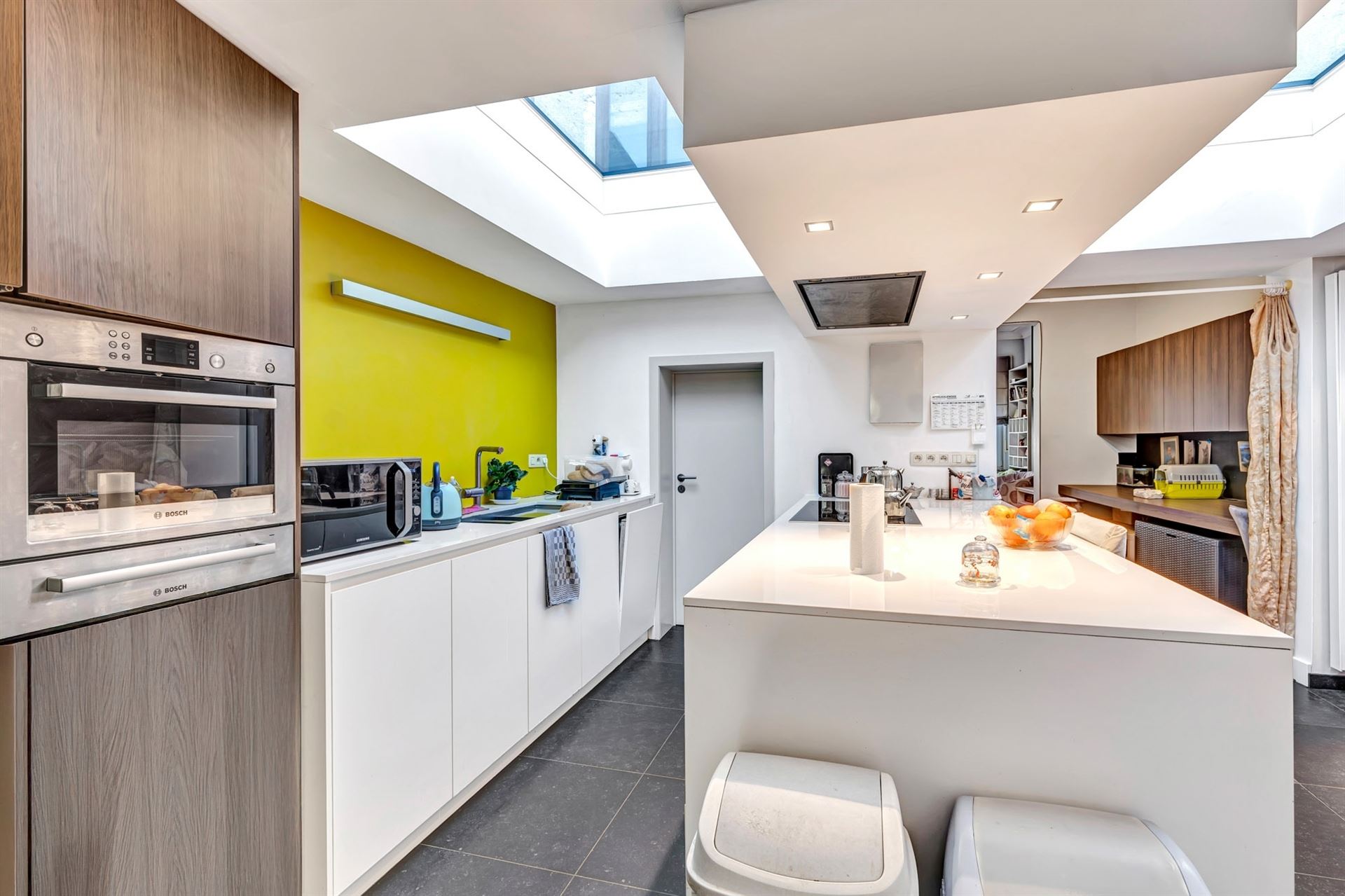 Ruime woning met 3 slaapkamers, kelder en tuin - foto 2