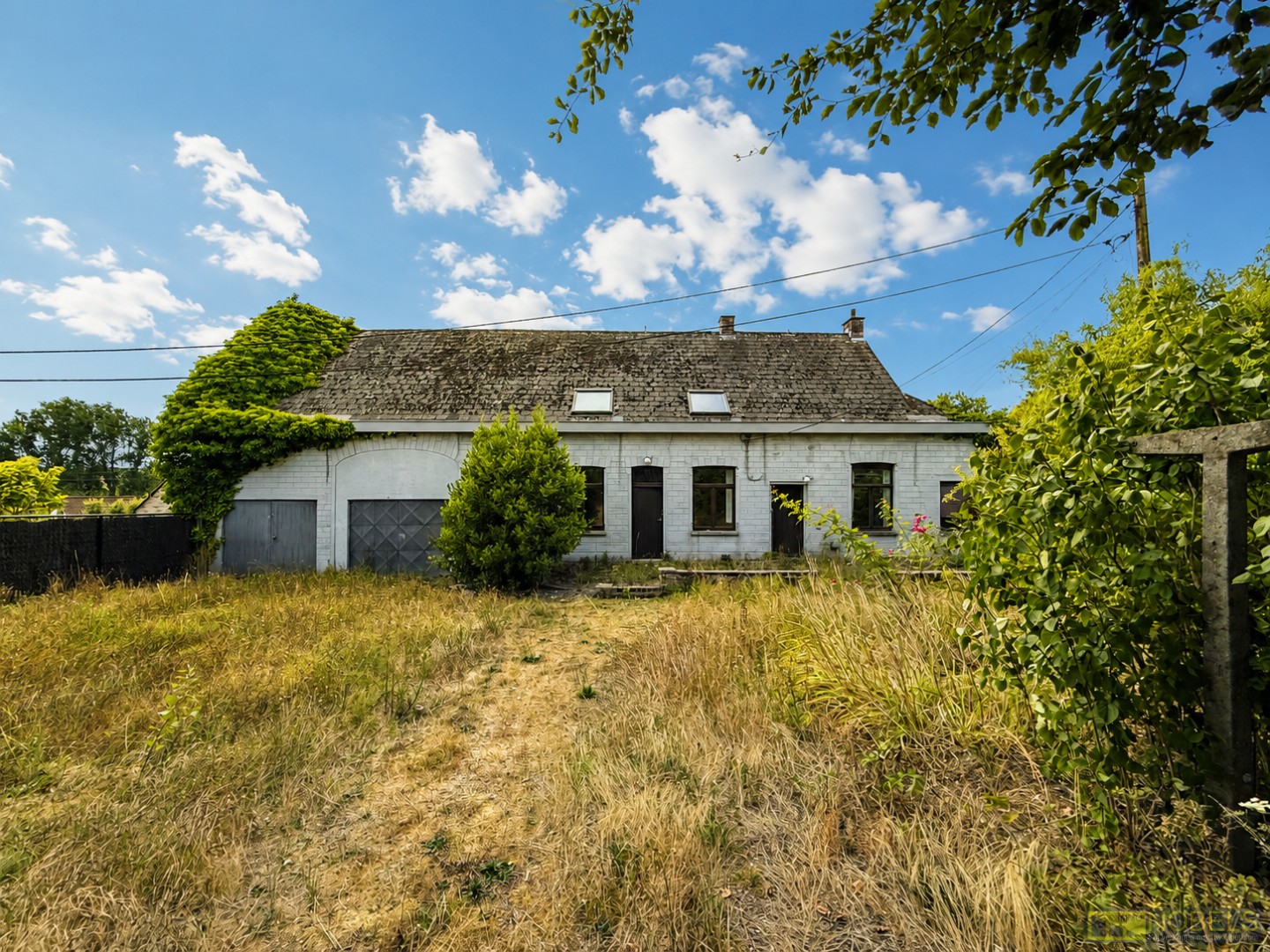 Te koop, 2 totaal te renoveren woningen op 1.345m² te Zwalm - foto 1