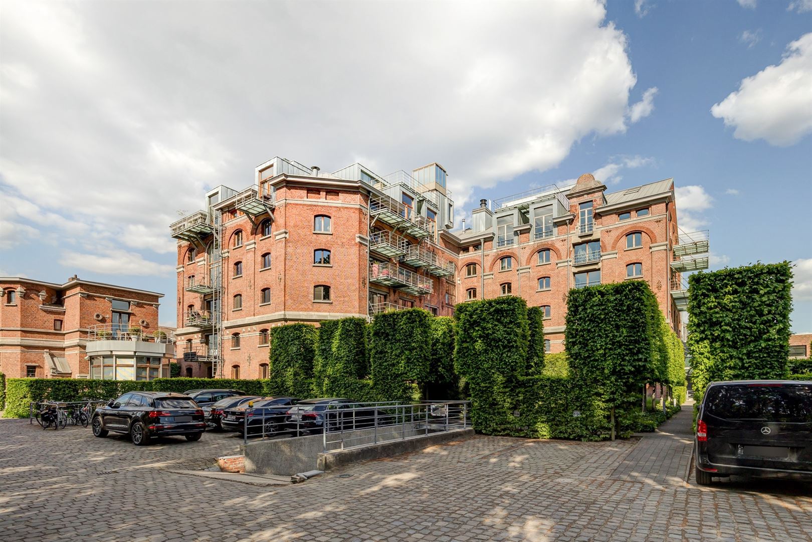 Ondergrondse autostaanplaats in the Globe - foto 5