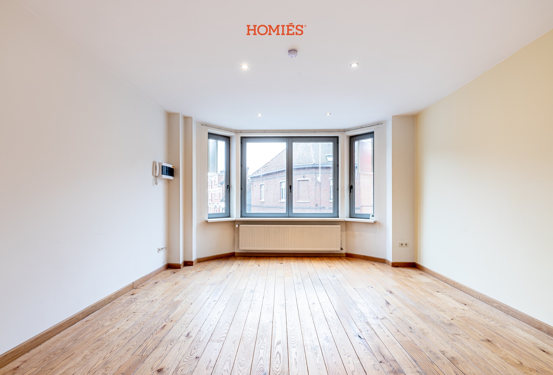 Lichtrijk 1-slaapkamerappartement op toplocatie - photo 1