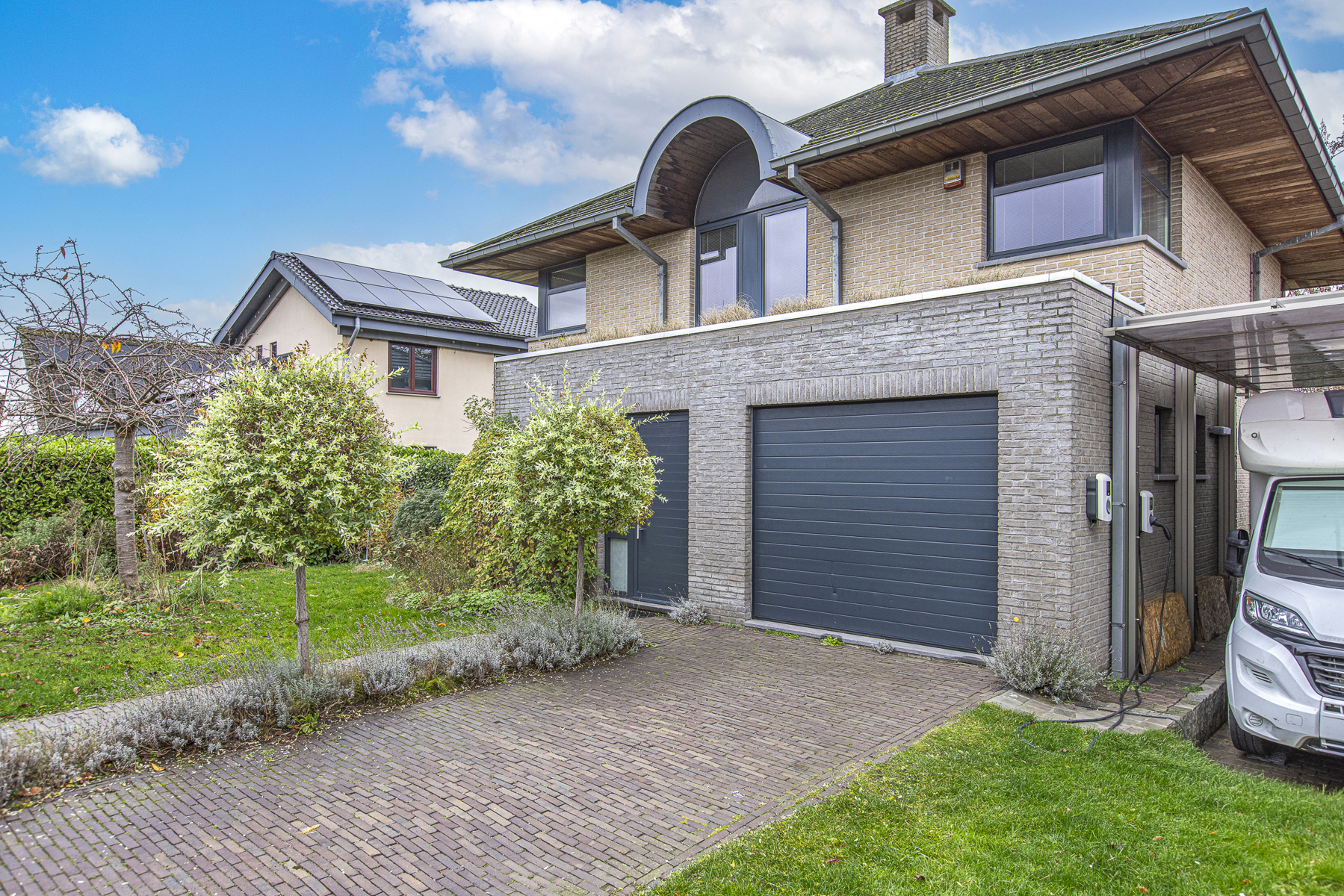 Zeer recente en energiezuinige villa met 3-4 slaapkamers. - foto 2