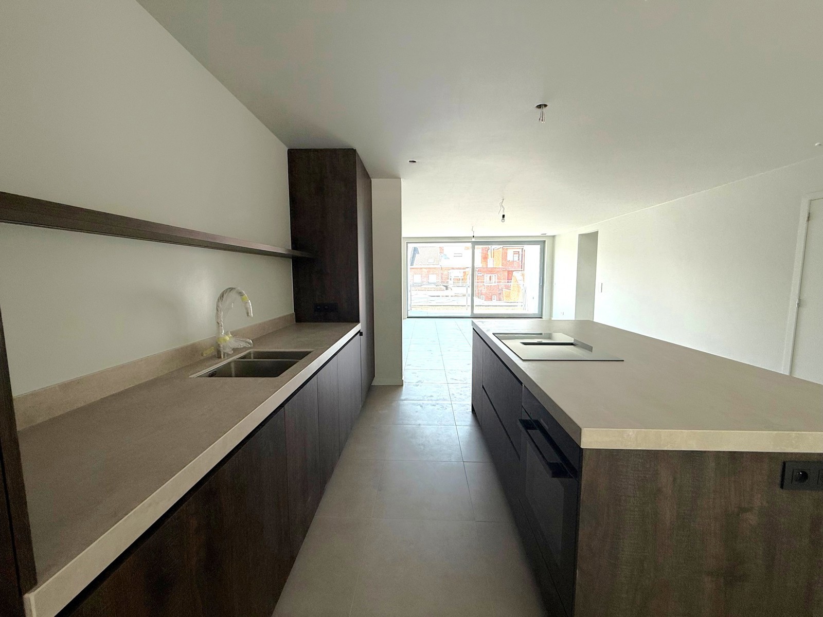 Appartement met 2 slaapkamers. - foto 4