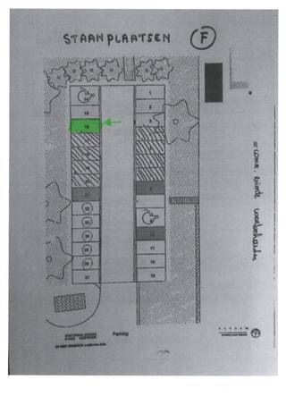 Emplacement extérieur à louer près de l'école de pêche. <br />L'emplacement est fermé par une barrière pour laquelle un badge vous sera fourni. Chaque emplacement dispose de sa propre place réservée. <br />Situation idéale au centre d'Ostende, avec un accès facile à l'autoroute et à toutes les voies d'accès. Disponible immédiatement.