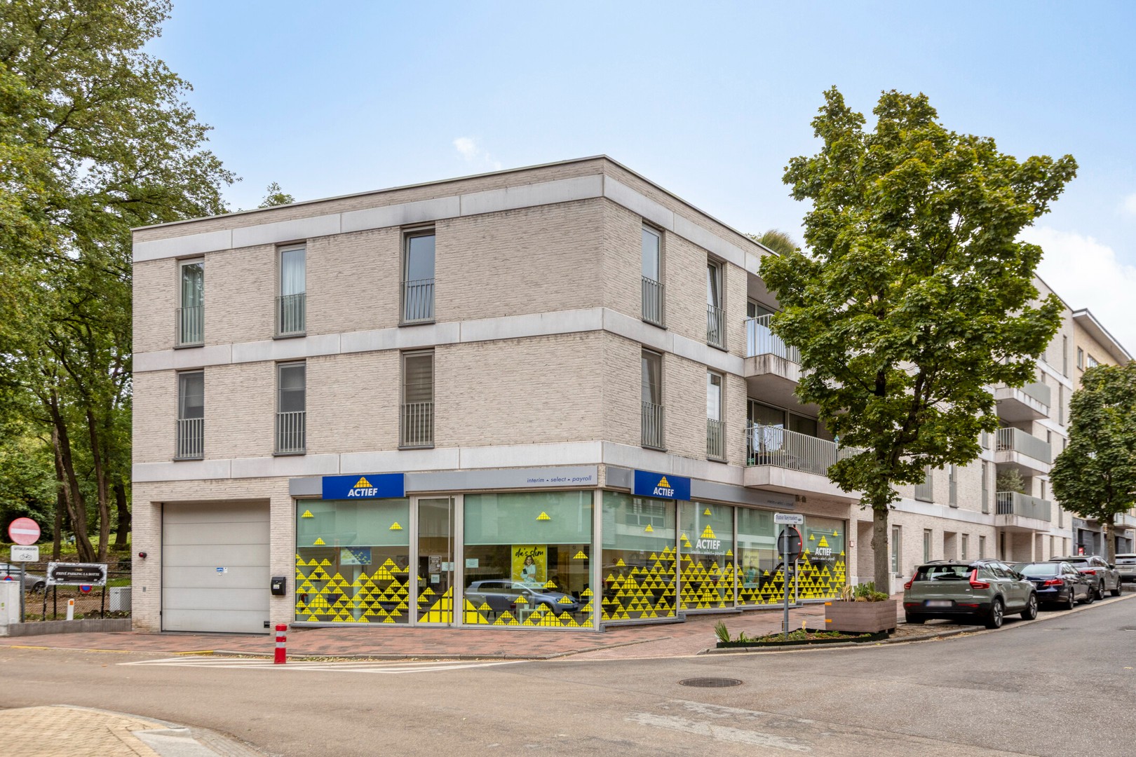 Te koop: lichtrijk appartement in hartje Genk - foto 3