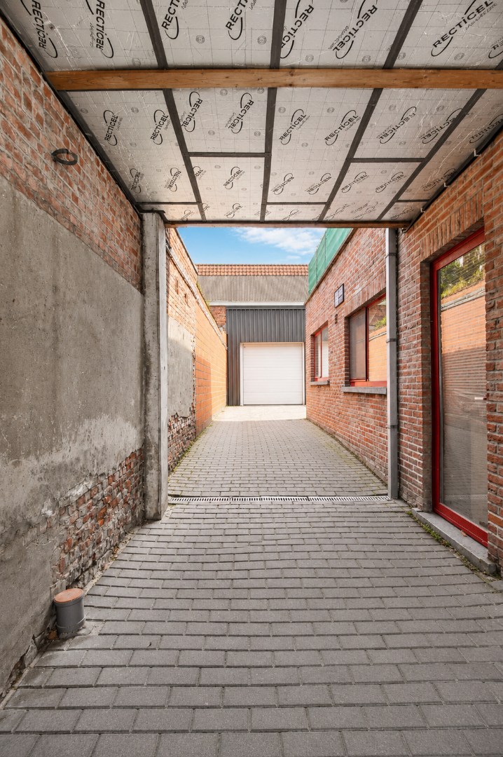 Te koop: Lichtrijk 2-slaapkamerappartement met dubbel terras en EPC-label B in hartje Sint-Niklaas! - foto 5