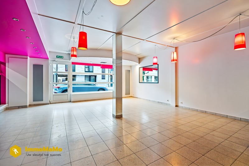 Commercial for sale in Destelbergen with 3 bedrooms - photo 2