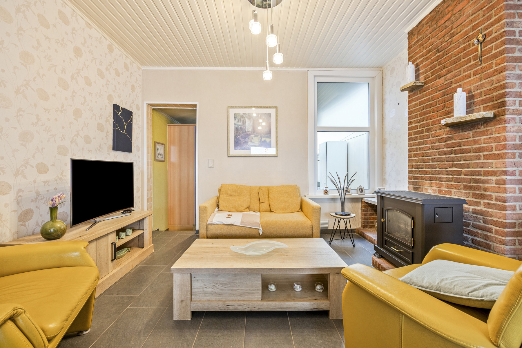 Instapklare rijwoning met 2 slaapkamers en terras - foto 4