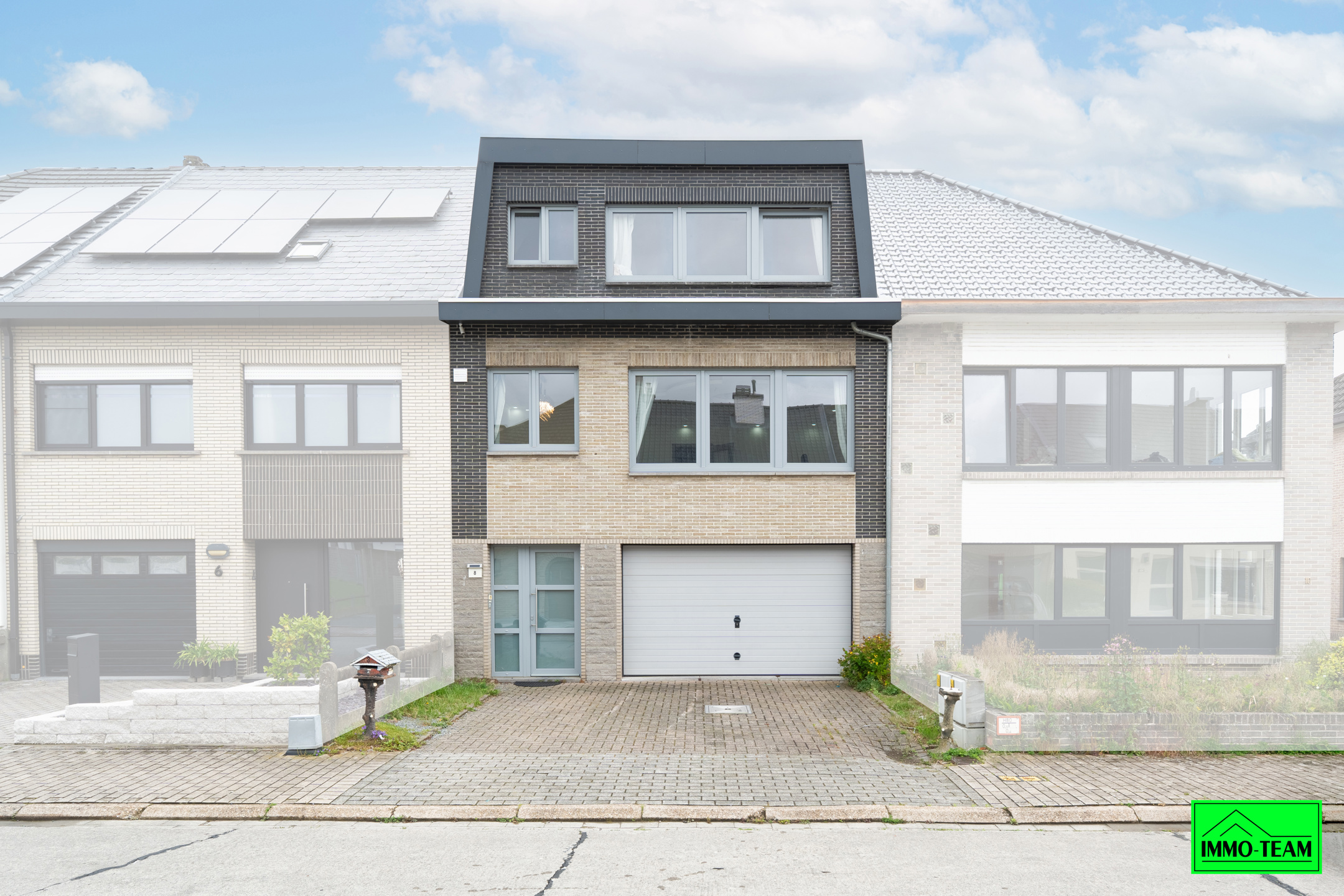 Opbrengsteigendom in residentiële woonwijk - foto 1