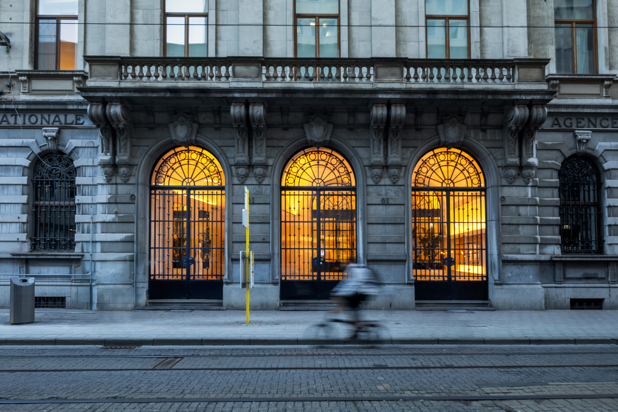 Apartment for sale in Antwerp with 4 bedrooms - photo 2