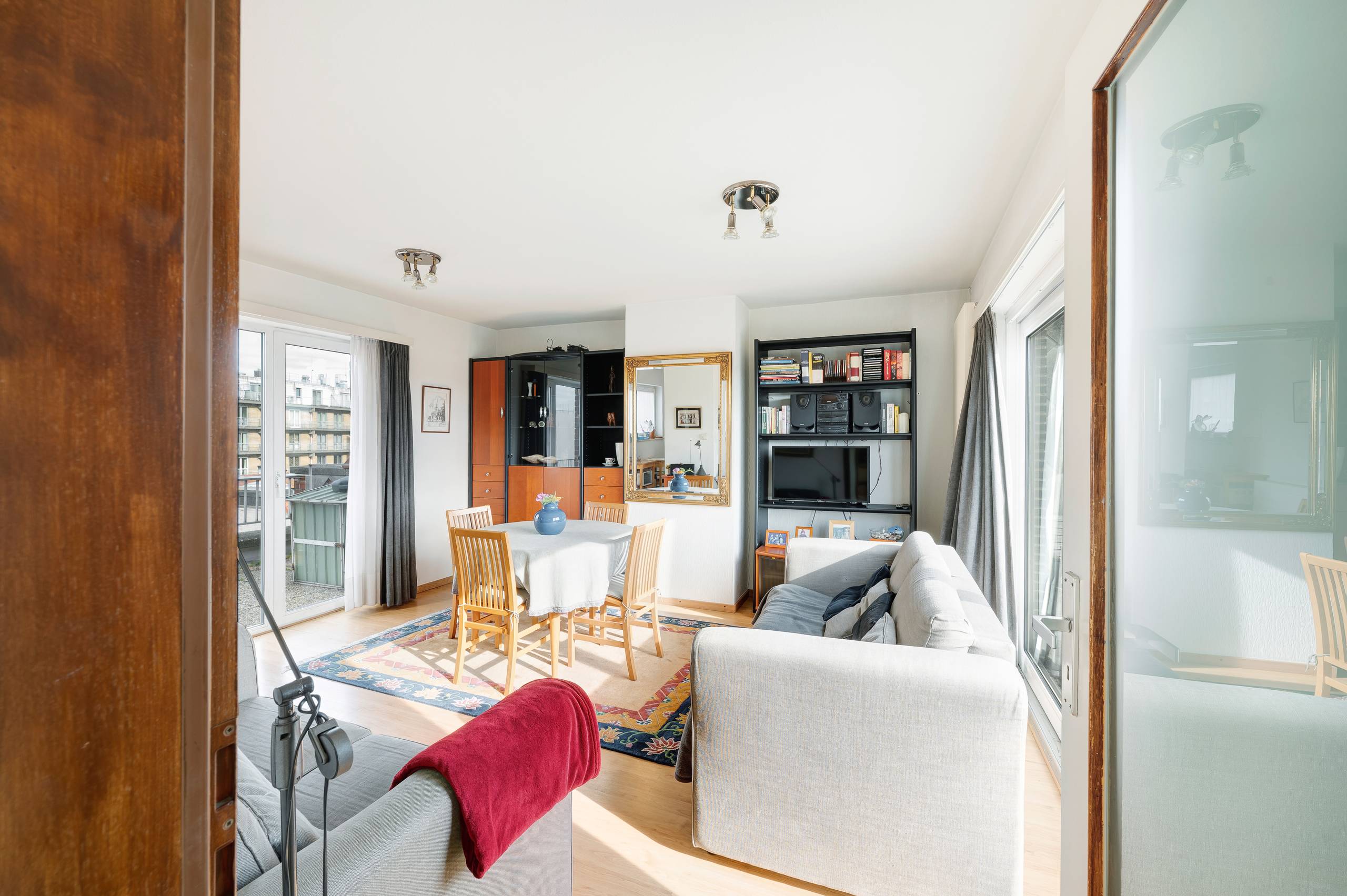 Penthouse met twee uitzonderlijke terrassen ter hoogte van het Heldenplein in Heist. - foto 4