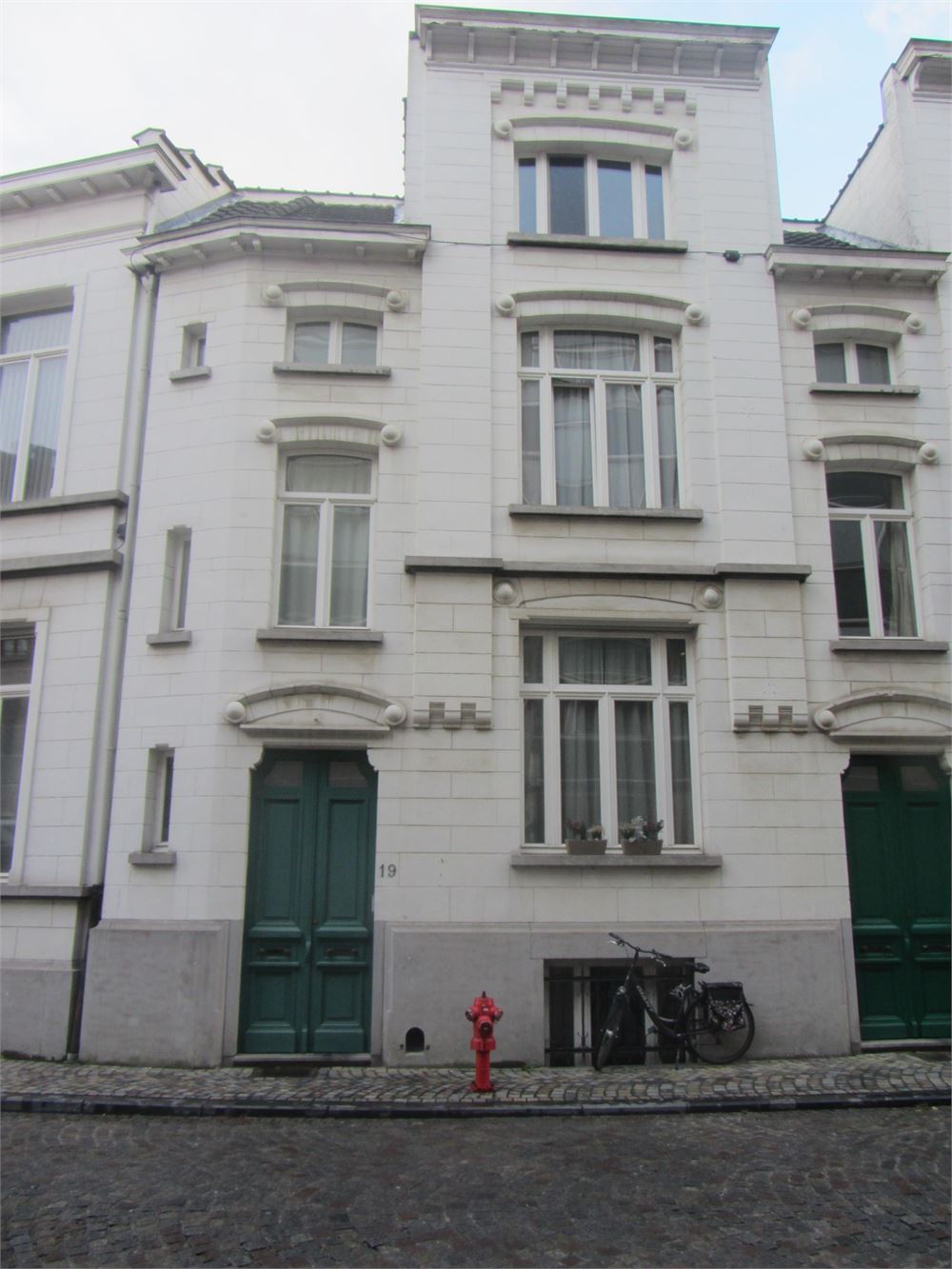 Zeer ruim appartement (3 SLK + 3 BDK) in hartje Mechelen - foto 3