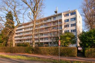 Gunstig gelegen in het gewilde Rubenspark, een appartementencomplex in de buitenwijken van Edegem, bieden wij u dit zeer aantrekkelijke...