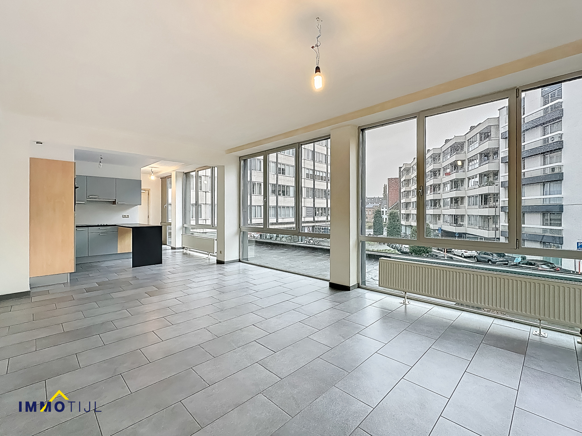 Ruim appartement met topligging in centrum Aalst! - foto 4